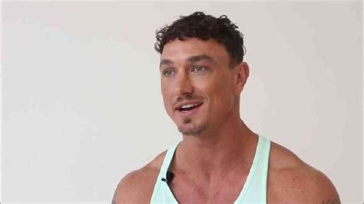 Cade Maddox Height, Weight, Net Worth, Age, Birthday, Wikipedia, Who, Nationality, Biography
