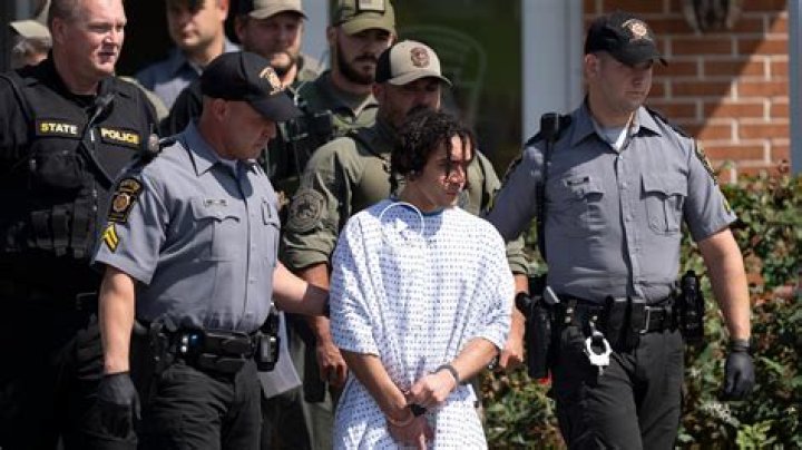 
In Kentucky, there was a shooting that left two people dead and numerous police officers hurt. The suspect was captured. 