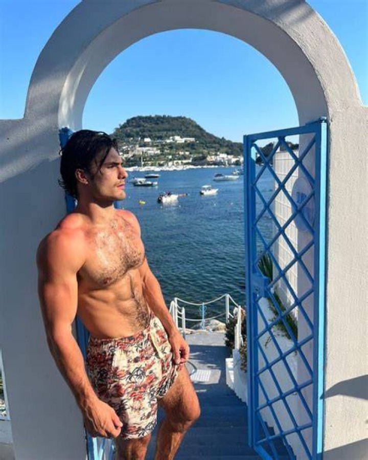 
Michael Konopasek Height, Weight, Net Worth, Age, Wiki, Who, Instagram, Biography 