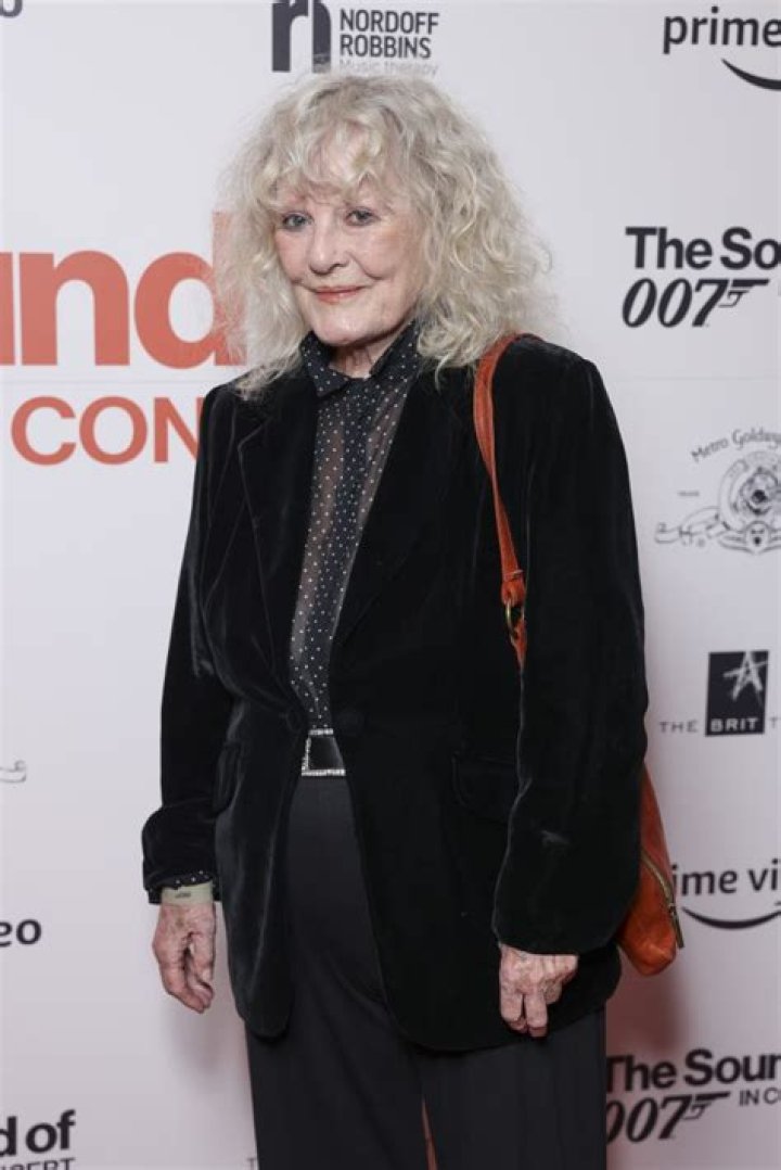 Petula Clark Height, Weight, Net Worth, Age, Birthday, Wikipedia, Who, Nationality, Biography